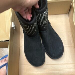 Ugg short boots